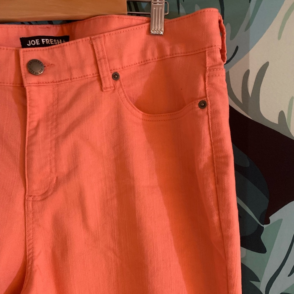 Ankle cropped peach denim pant